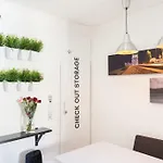 Bica Apartments 招待所